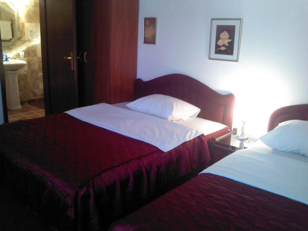 Vila Ani Skopje Zewnętrze zdjęcie