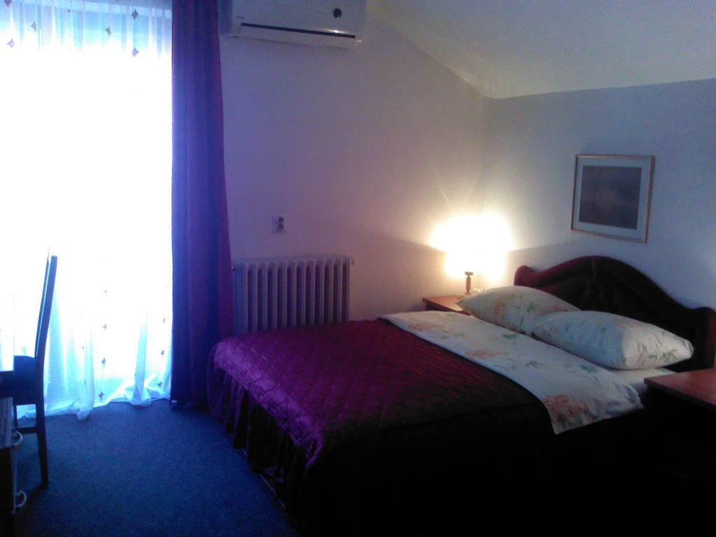 Vila Ani Skopje Zewnętrze zdjęcie